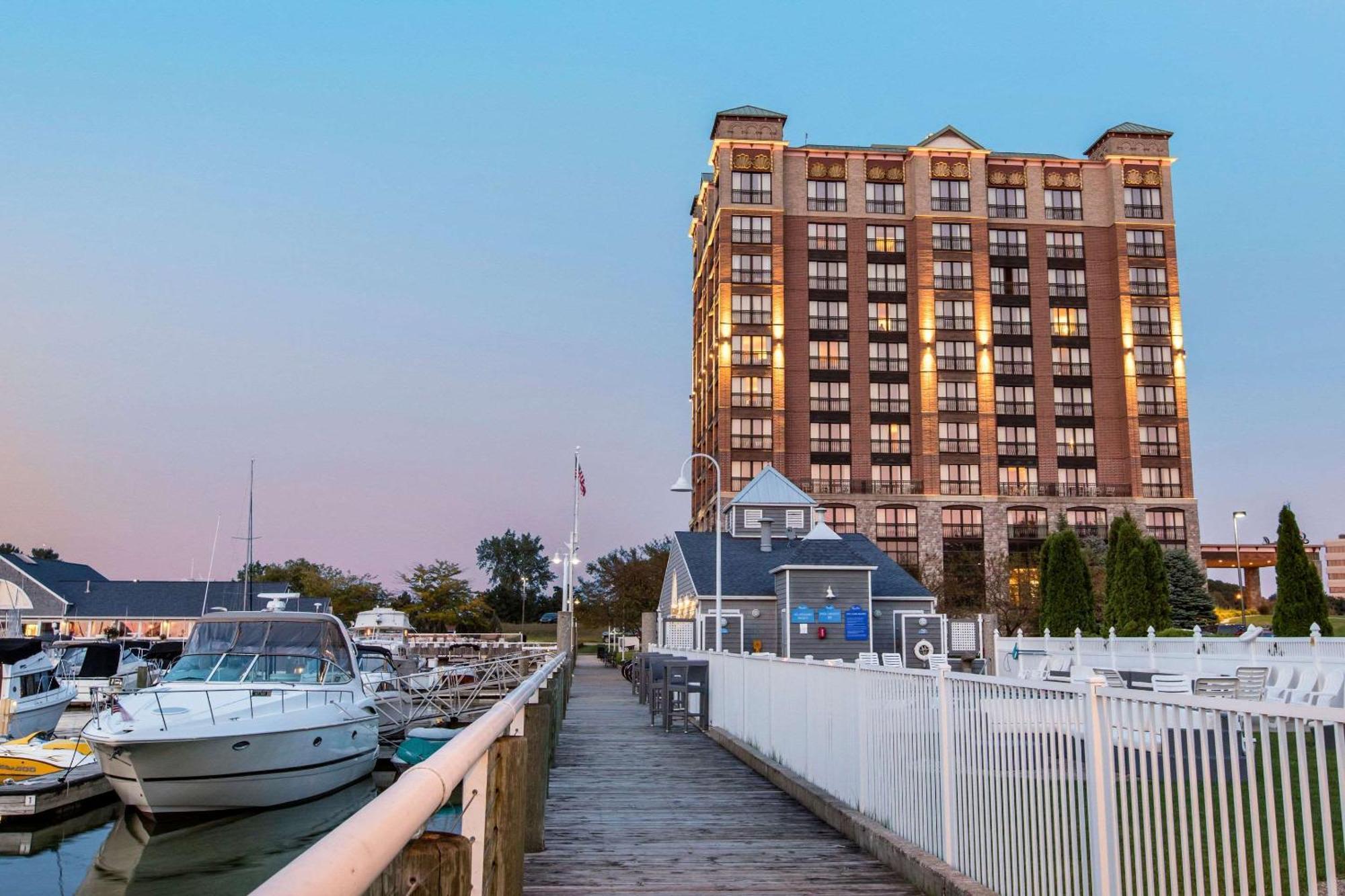 Shoreline Inn & Conference Center, Ascend Hotel Collection Muskegon Ngoại thất bức ảnh